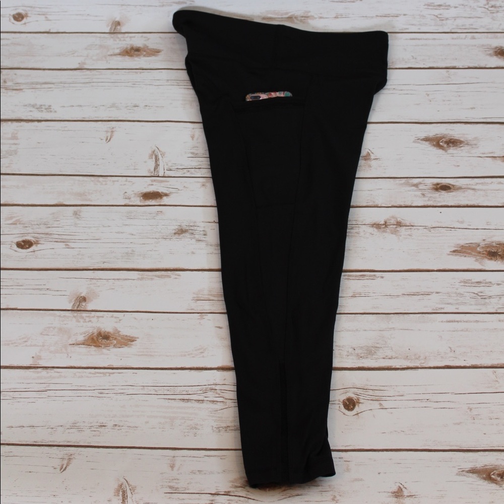 Mono B Plus Size Athletic Capri ‼️2 left ‼️ - Picture 3 of 5